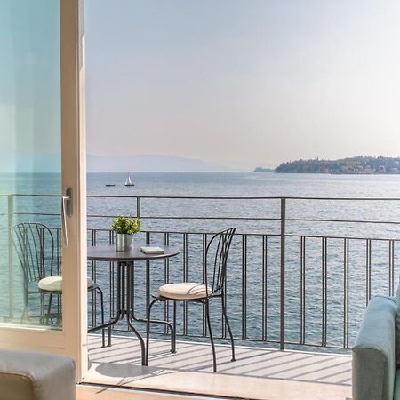 Luxury Lake View Apartments Salò Eksteriør bilde